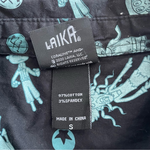 Coraline Hot Topic Shirt Womens Juniors Small Button Short Sleeve Ghost Children - Picture 7 of 12